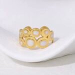 Gold pearls Ring