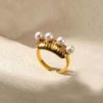 Pearl Ring  🐚 18K Gold-plated Stainless Steel