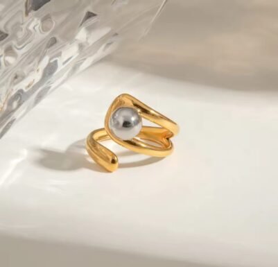 img_3429 Minimal Two toned ring 18K Gold-plated Stainless Steel - Image 1