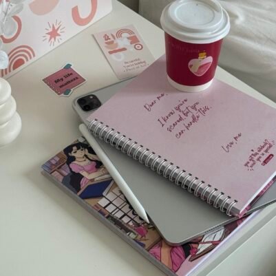 f92f1603-1c04-4ef7-a306-3b77bec70870 Princess notebook💗 - Image 2