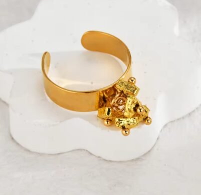 Gold Dangles Ring Stainless Steel - Image 1