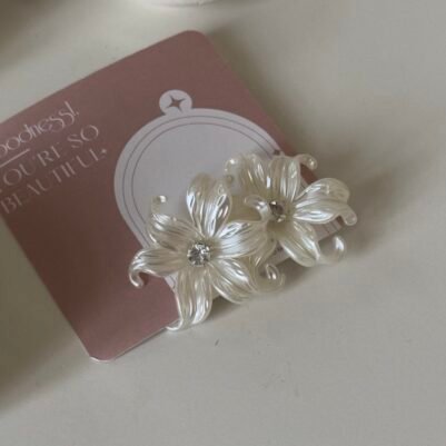 img_6915 White Flower Earrings - Image 2