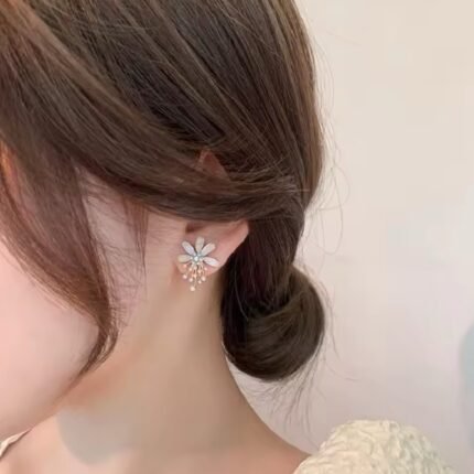 Imitation Pearl Blooming Flower
