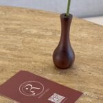 Small wood vases with one olive branch - Image 3