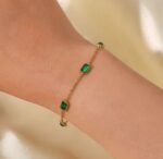 Stainless steel rectangle green bracelet - Image 2