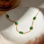 Stainless steel rectangle green bracelet - Image 3
