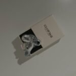 Silver bow phone holder🎀 - Image 2