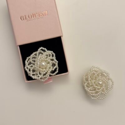 img_4942 Pearl Flower Phone Holder 🤍 - Image 1
