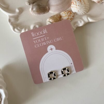 9f6f811d-3487-4fee-8b55-7abe96141516 Black Earrings with pearls 🤍 - Image 1