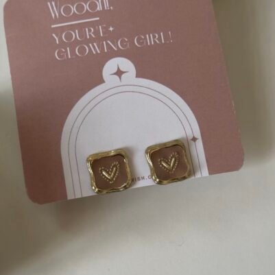 img_6890 Brown minimalist Earring - Image 1