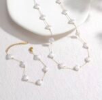 Beauty of the sea Bracelet & Necklace set Gold Plated Stainless Steel - Image 3