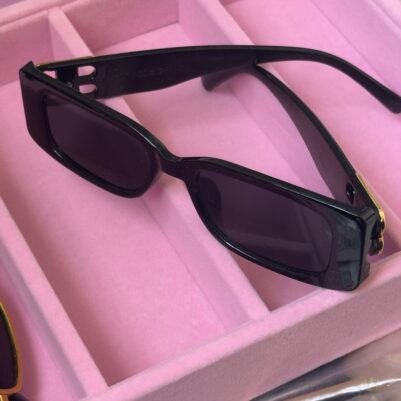 Luxury Black Icon Sunglasses - Image 5